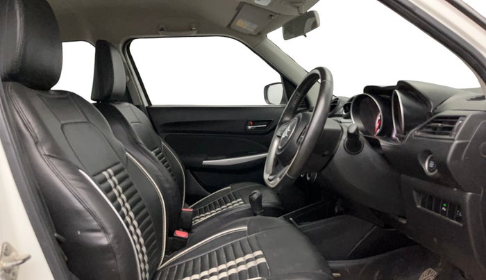 2018 Maruti Swift ZXI, Petrol, Manual, 33,727 km, Right Side Front Door Cabin
