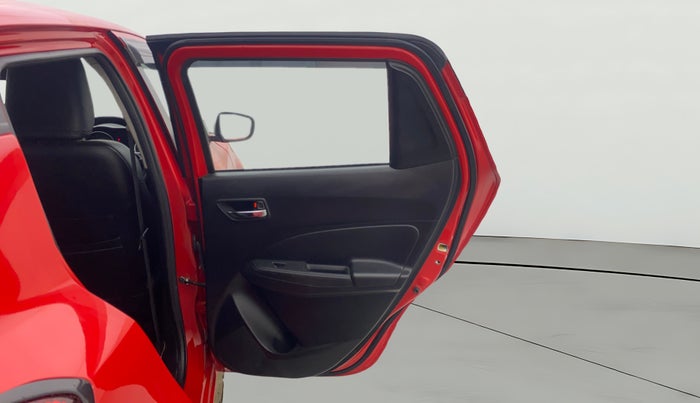 2021 Maruti Swift VXI, Petrol, Manual, 30,823 km, RHS Rear Door