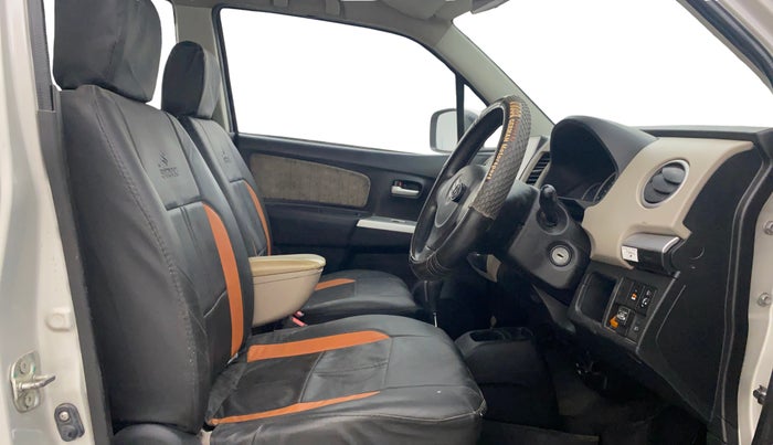 2015 Maruti Wagon R 1.0 VXI AMT, CNG, Automatic, 74,689 km, Right Side Front Door Cabin