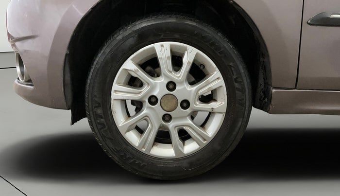 2016 Tata Tiago XZ PETROL, Petrol, Manual, 92,490 km, Left Front Wheel