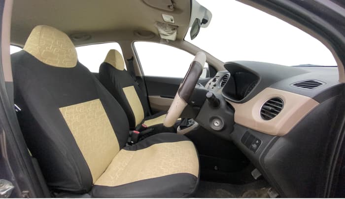2016 Hyundai Grand i10 MAGNA 1.2 KAPPA VTVT, Petrol, Manual, 56,510 km, Right Side Front Door Cabin