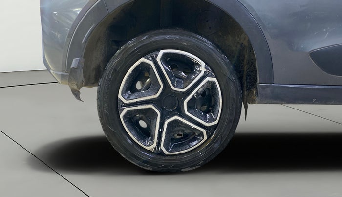 2020 Tata NEXON XM PLUS SUNROOF DIESEL, Diesel, Manual, 78,654 km, Right Rear Wheel