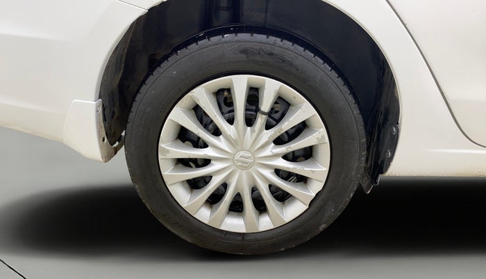 2016 Maruti Ciaz VXI+, Petrol, Manual, 1,19,955 km, Right Rear Wheel