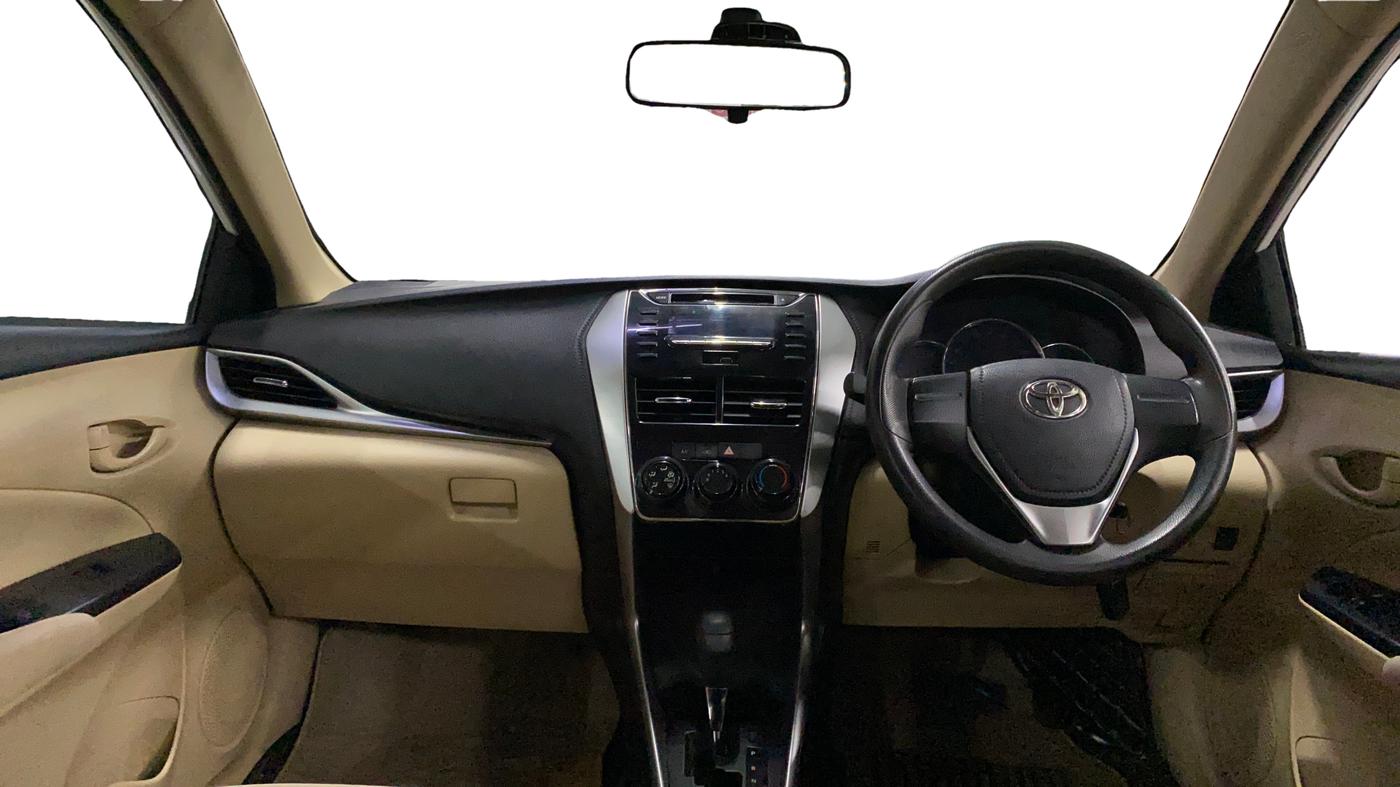 2018 Toyota YARIS J CVT, Petrol, Automatic, 16,845 km, Dashboard