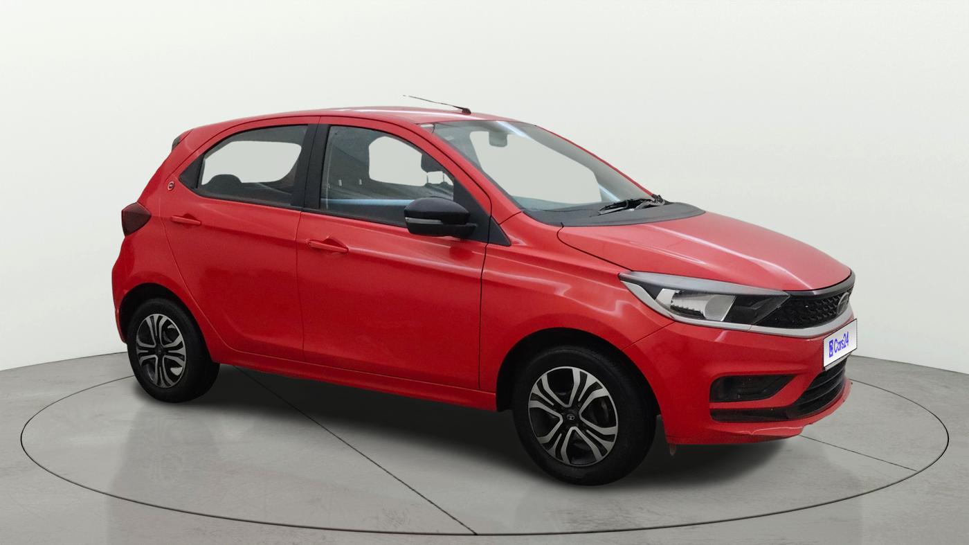 2024 Tata Tiago XTA PETROL, Petrol, Automatic, 35,199 km, Right Front Diagonal