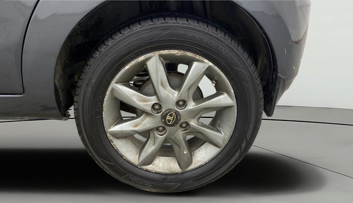 2015 Tata Bolt XT QUADRAJET, Diesel, Manual, 1,16,007 km, Left Rear Wheel