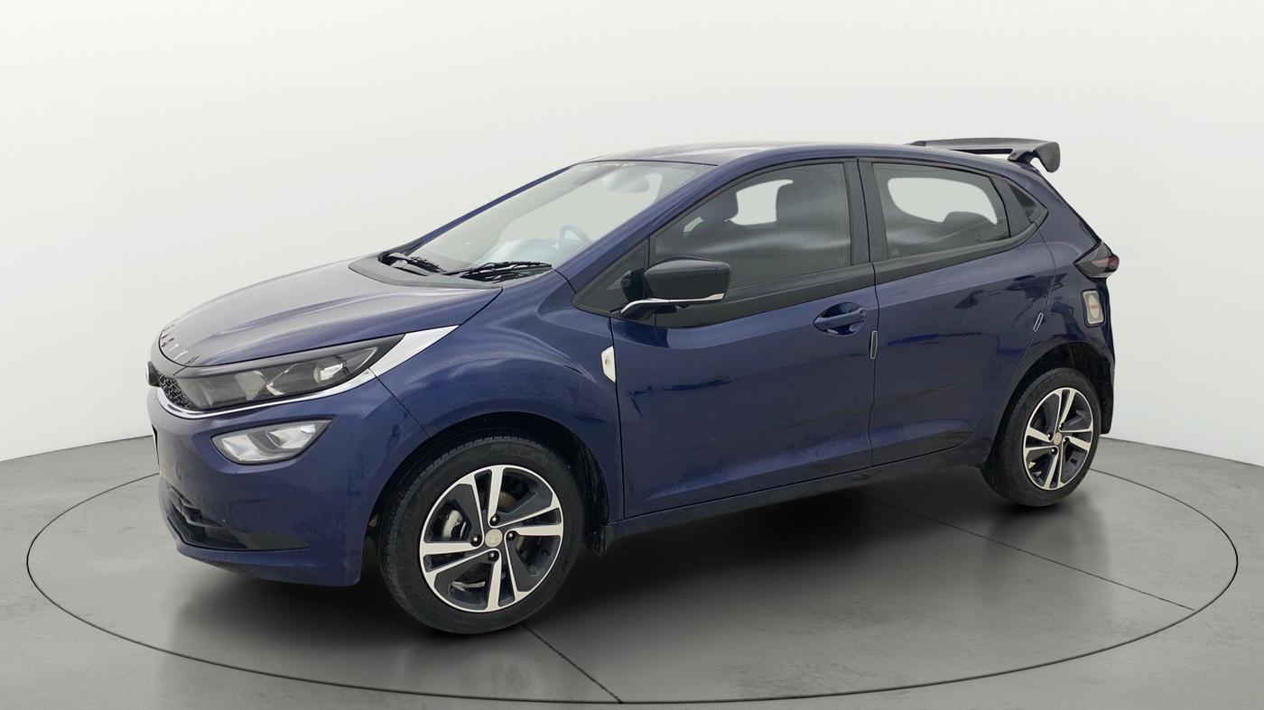 2024 Tata ALTROZ XZ DIESEL, Diesel, Manual, 16,041 km, Left Front Diagonal