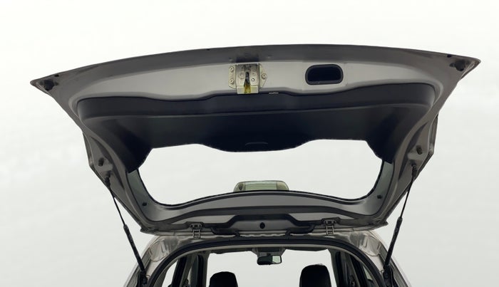 2018 Maruti Vitara Brezza ZDI, Diesel, Manual, 49,233 km, Boot Door Open