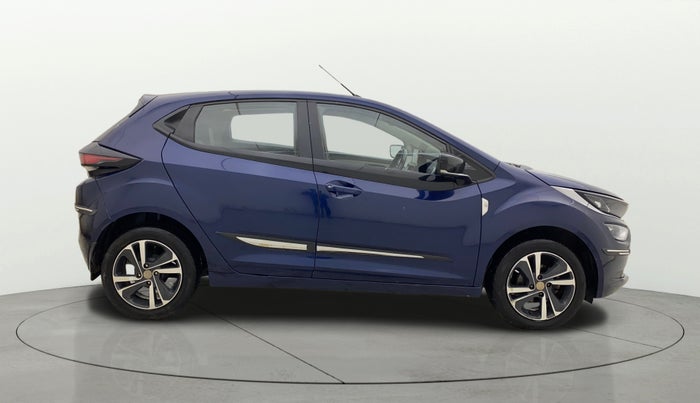 2022 Tata ALTROZ XZA, CNG, Automatic, 43,743 km, Right Side View