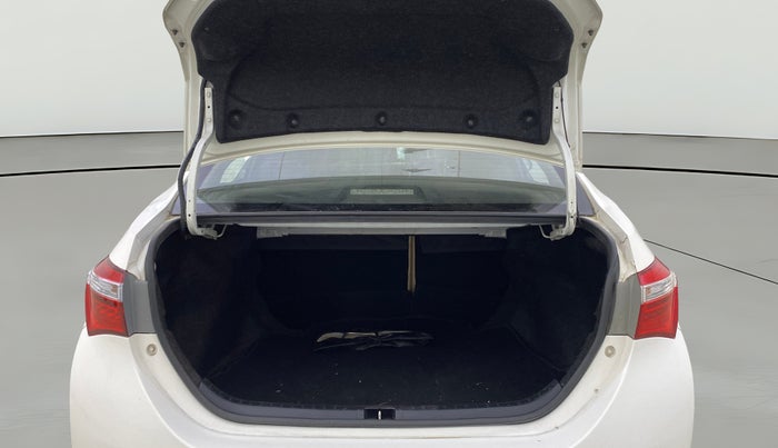 2016 Toyota Corolla Altis VL CVT PETROL, Petrol, Automatic, 67,969 km, Boot Open Zoomed View