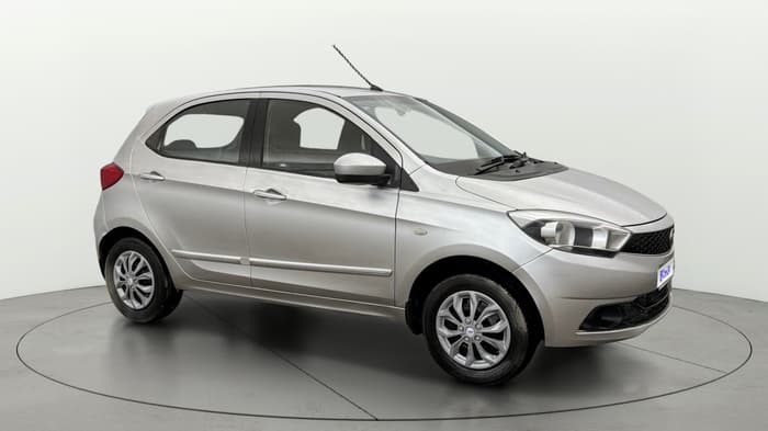2016 Tata Tiago XT PETROL, Petrol, Manual, 1,14,467 km, Right Front Diagonal