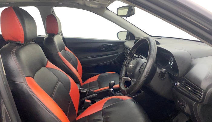 2021 Hyundai NEW I20 ASTA (O) 1.2 MT, Petrol, Manual, 63,001 km, Right Side Front Door Cabin