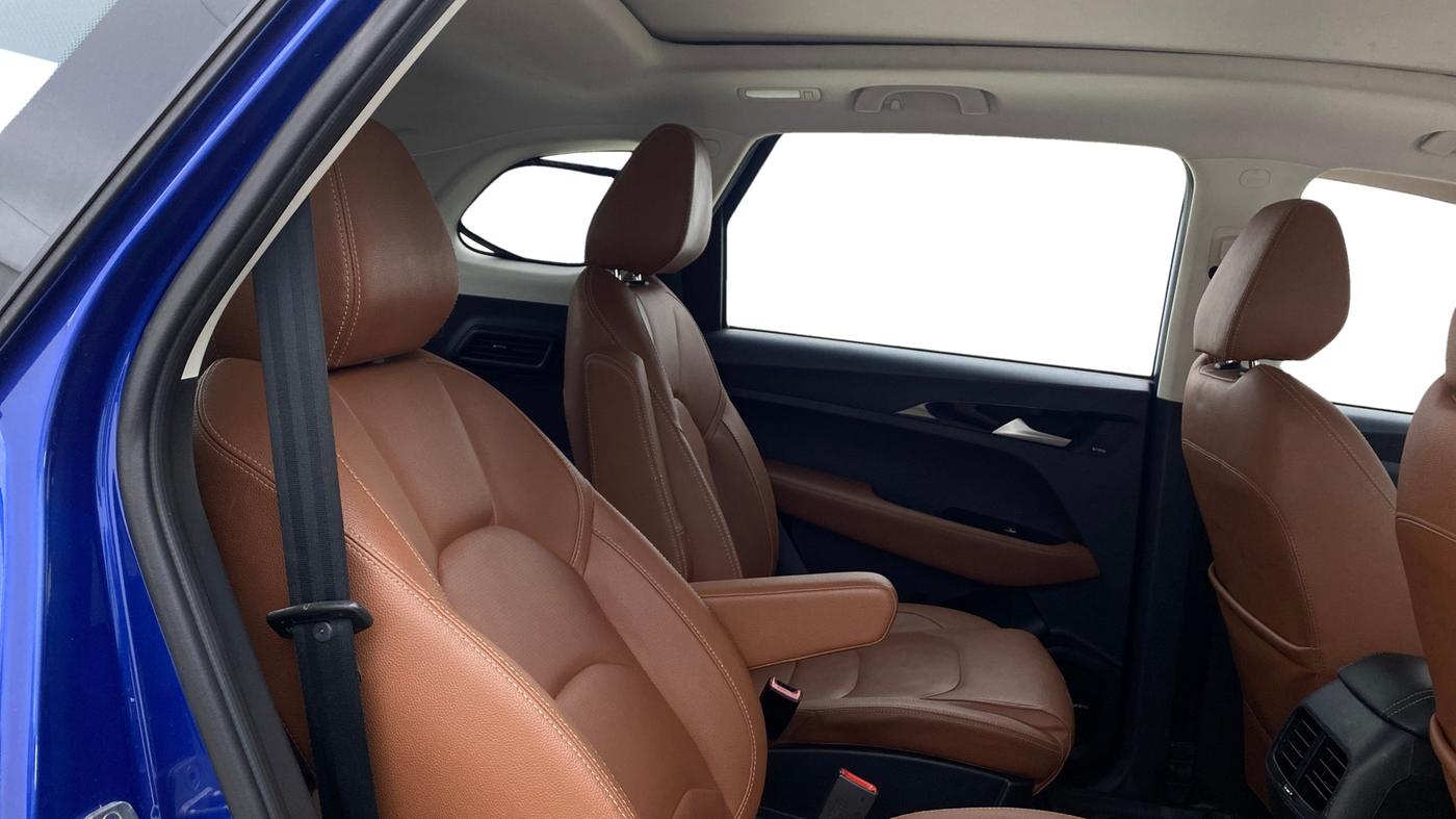 2020 MG HECTOR PLUS SHARP 1.5 PETROL TURBO DCT 6-STR, Petrol, Automatic, 72,106 km, Right Side Rear Door Cabin