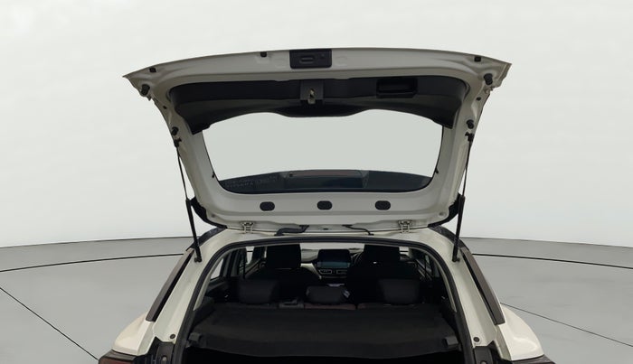 2024 Toyota Urban Cruiser Taisor V 1.0 Petrol MT, Petrol, Manual, 18,391 km, Boot Door Open