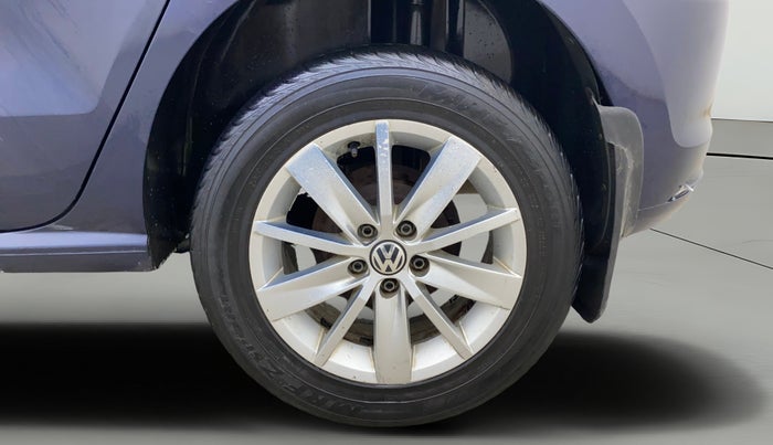 2015 Volkswagen Polo HIGHLINE1.2L, Petrol, Manual, 87,719 km, Left Rear Wheel