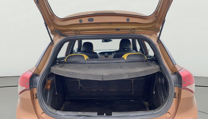 2016 Hyundai i20 Active 1.2 S, Petrol, Manual, 82,404 km, Boot Open Zoomed View