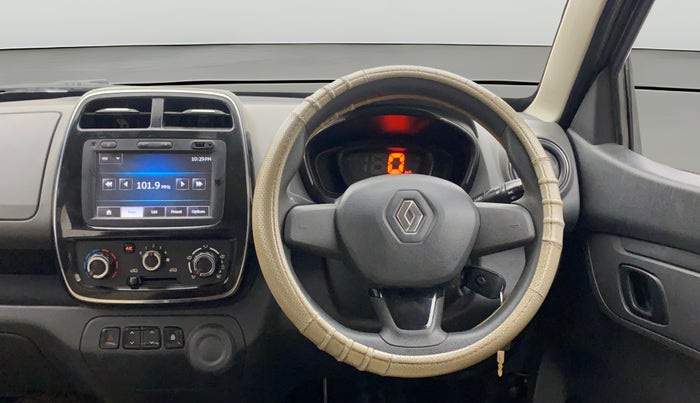 2016 Renault Kwid RXT 1.0, Petrol, Manual, 40,521 km, Steering Wheel Close Up