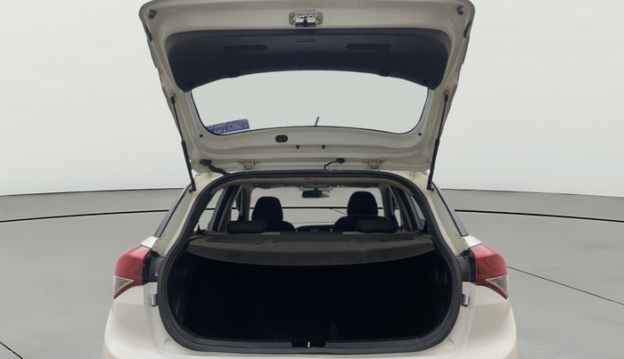 2016 Hyundai Elite i20 ASTA 1.4 CRDI, Diesel, Manual, 78,328 km, Boot Open Zoomed View