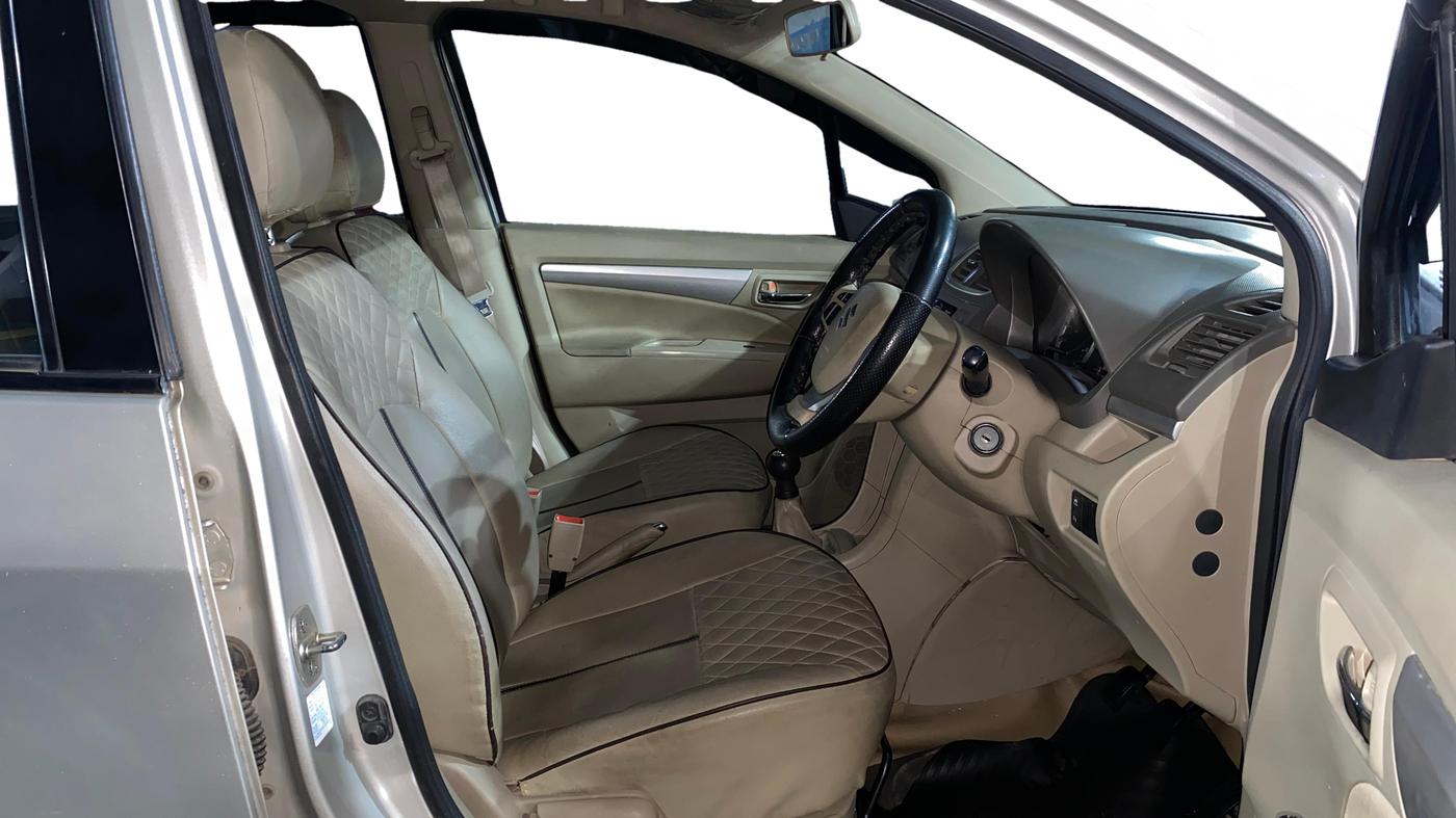 2017 Maruti Ertiga VXI, Petrol, Manual, 34,899 km, Right Side Front Door Cabin