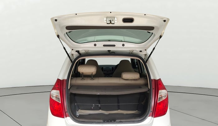 2013 Hyundai i10 SPORTZ 1.2, Petrol, Manual, 27,481 km, Boot Door Open