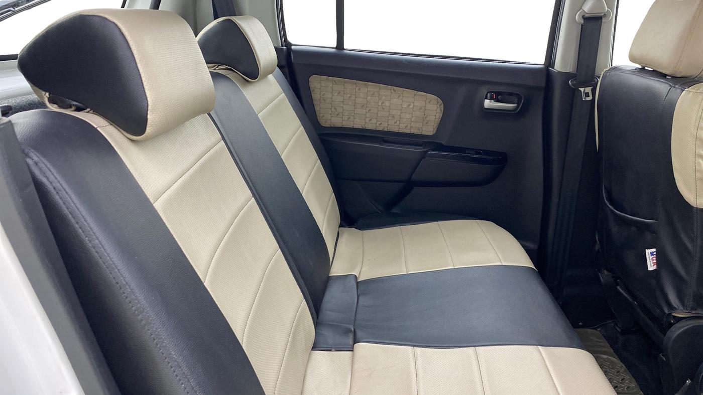 2017 Maruti Wagon R 1.0 VXI, Petrol, Manual, 43,476 km, Right Side Rear Door Cabin