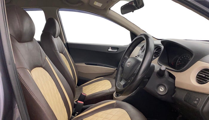 2016 Hyundai Grand i10 SPORTZ 1.2 KAPPA VTVT, Petrol, Manual, 36,091 km, Right Side Front Door Cabin