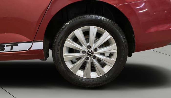 2024 Volkswagen VIRTUS  GT 1.5 TSI DSG , Petrol, Automatic, 29,188 km, Left Rear Wheel