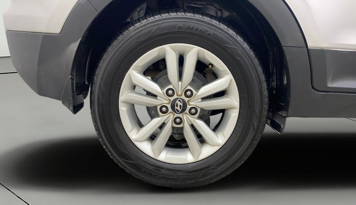 2015 Hyundai Creta S 1.4 DIESEL, Diesel, Manual, 1,03,398 km, Right Rear Wheel