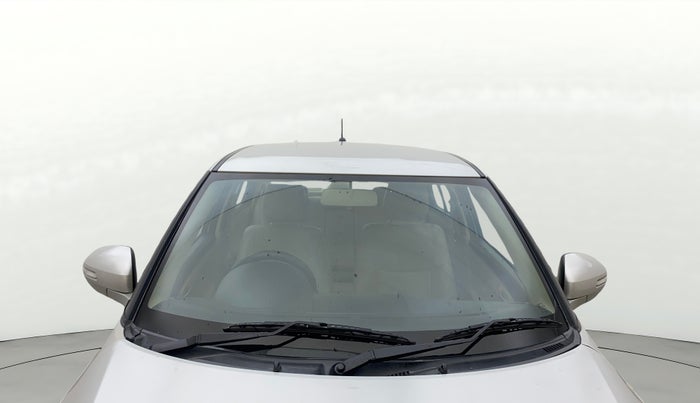 2013 Maruti Swift Dzire VXI, Petrol, Manual, 97,902 km, Front Windshield