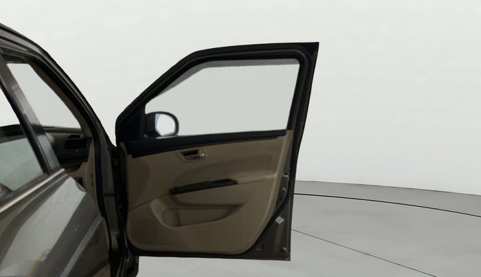 2015 Maruti Swift Dzire VXI, Petrol, Manual, 39,291 km, RHS Front Door