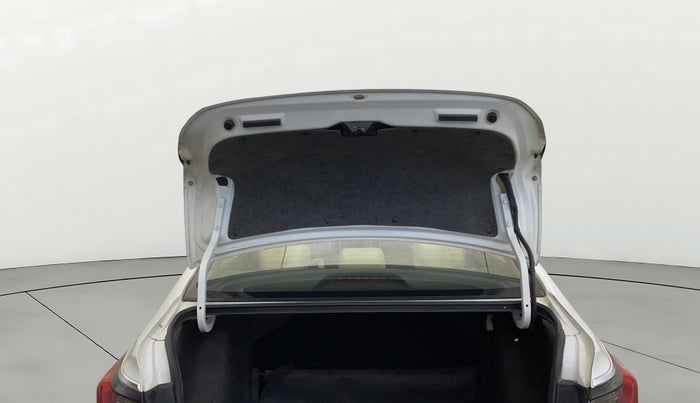 2023 Honda City 1.5L I-VTEC VX CVT, Petrol, Automatic, 39,690 km, Boot Door Open