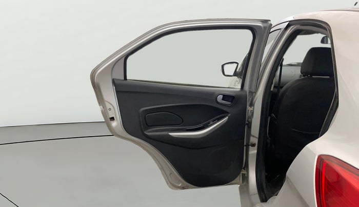 2018 Ford New Figo TREND 1.2 PETROL, CNG, Manual, 33,316 km, LHS Rear Door