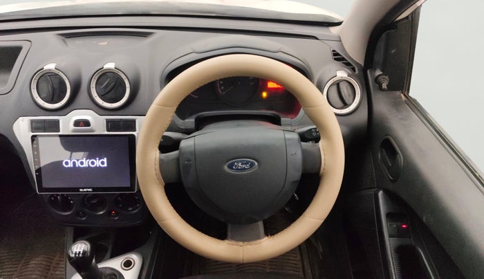 2013 Ford Figo EXI 1.4 DIESEL, Diesel, Manual, 1,44,732 km, Steering Wheel Close Up