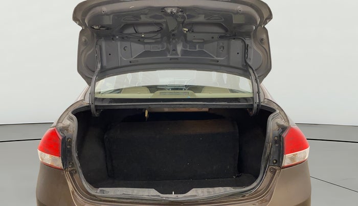 2016 Maruti Ciaz ZXI+, CNG, Manual, 59,334 km, Boot Open Zoomed View