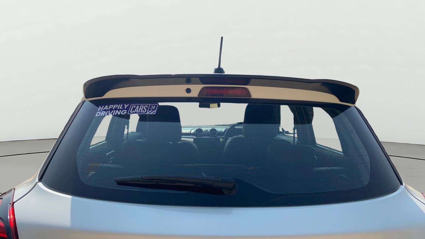 2018 Maruti Swift ZXI AMT, Petrol, Automatic, 31,338 km, Rear Windshield