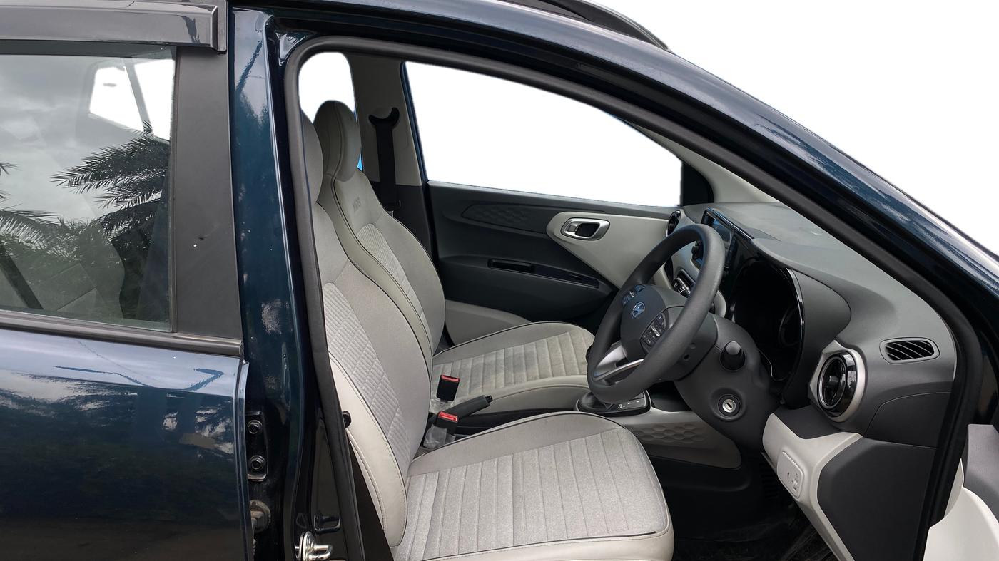 2023 Hyundai GRAND I10 NIOS SPORTZ AMT 1.2 KAPPA VTVT, Petrol, Automatic, 8,326 km, Right Side Front Door Cabin