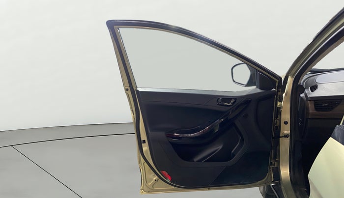 2022 Tata NEXON XZA PLUS (PREMIUM) KAZIRANGA PETROL, Petrol, Automatic, 7,002 km, LHS Front Door