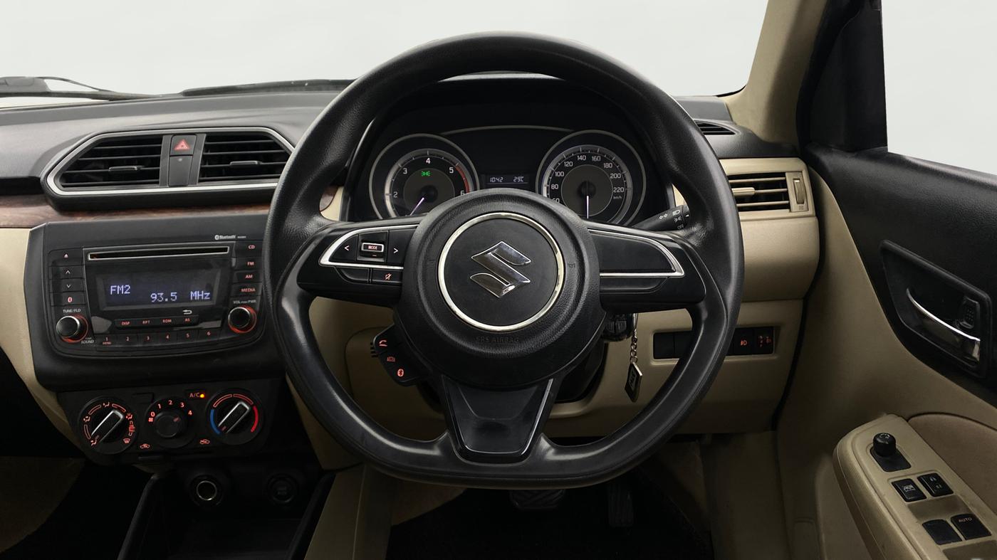 2018 Maruti Dzire VDI AMT, Diesel, Automatic, 98,896 km, Steering Wheel Close Up