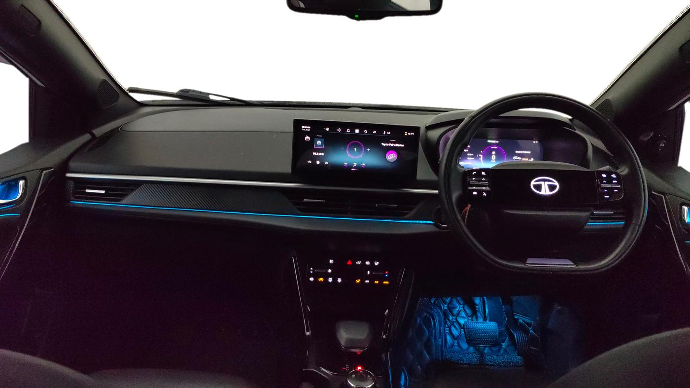 2024 Tata NEXON FEARLESS + SUNROOF DCA DUAL TONE 1.2 PETROL, Petrol, Automatic, 66,501 km, Dashboard