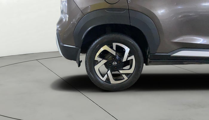 2021 Nissan MAGNITE XV MT, Petrol, Manual, 44,540 km, Right Rear Wheel