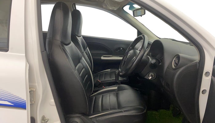 2017 Nissan Micra Active XV, Petrol, Manual, 40,735 km, Right Side Front Door Cabin