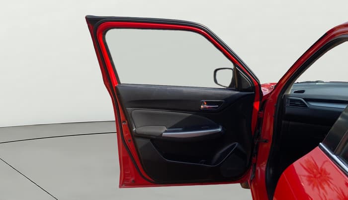 2018 Maruti Swift ZXI AMT, Petrol, Automatic, 1,49,965 km, LHS Front Door