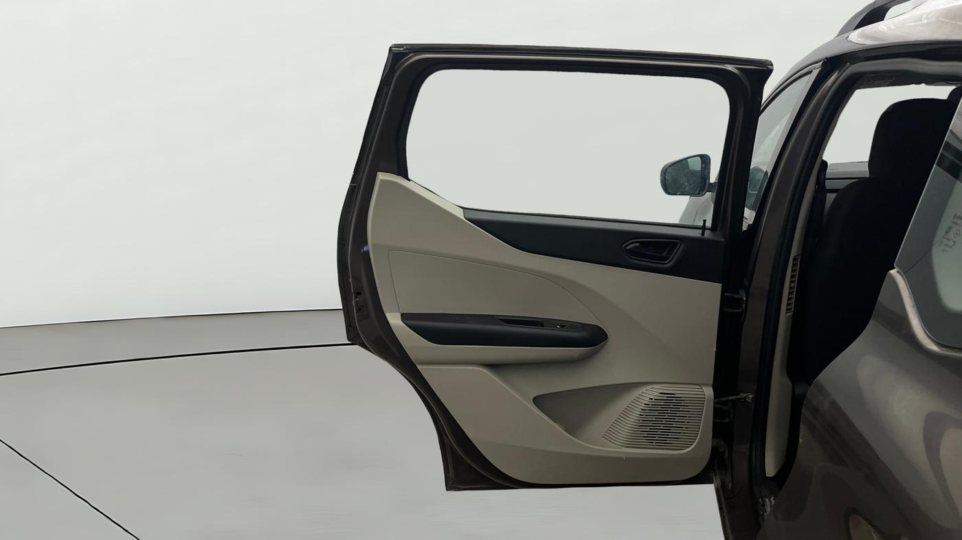 2022 Renault TRIBER RXT, Petrol, Manual, 45,603 km, LHS Rear Door