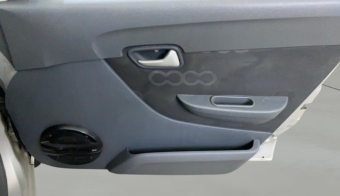2014 Maruti Alto 800 LXI, Petrol, Manual, 35,483 km, Driver Side Door Panels Control