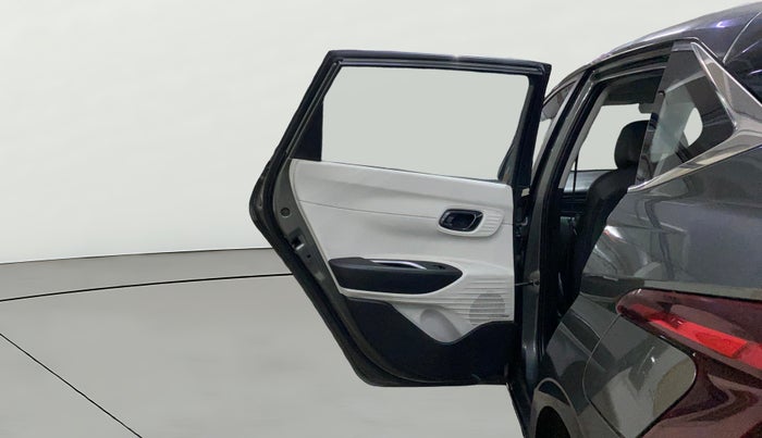 2023 Hyundai NEW I20 ASTA (O) 1.2 IVT, Petrol, Automatic, 8,615 km, LHS Rear Door