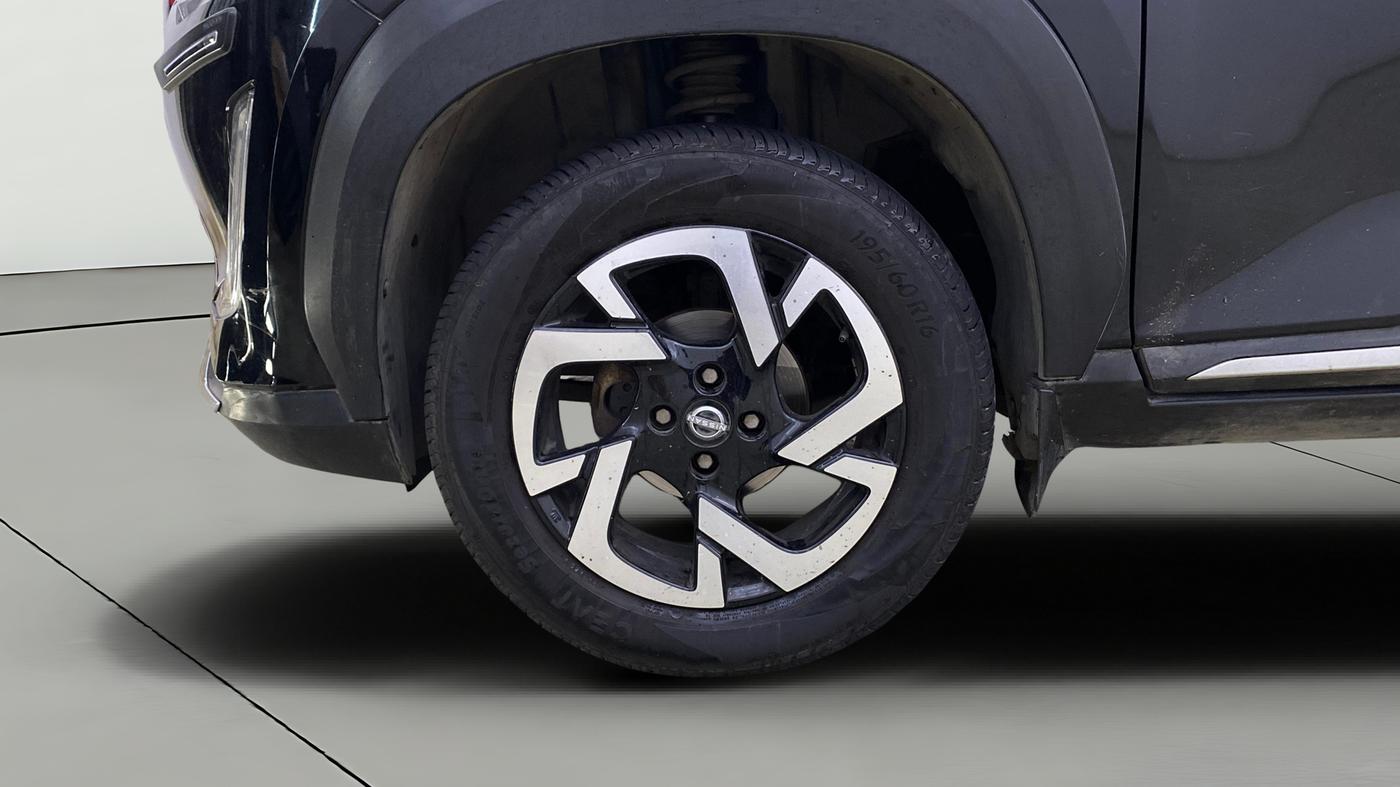 2021 Nissan MAGNITE XV MT, Petrol, Manual, 42,049 km, Left Front Wheel