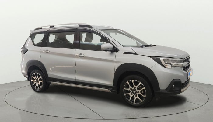 2022 Maruti XL6 ALPHA AT, Petrol, Automatic, 27,960 km, Right Front Diagonal