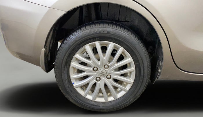 2020 Maruti Dzire ZXI, Petrol, Manual, 37,263 km, Right Rear Wheel