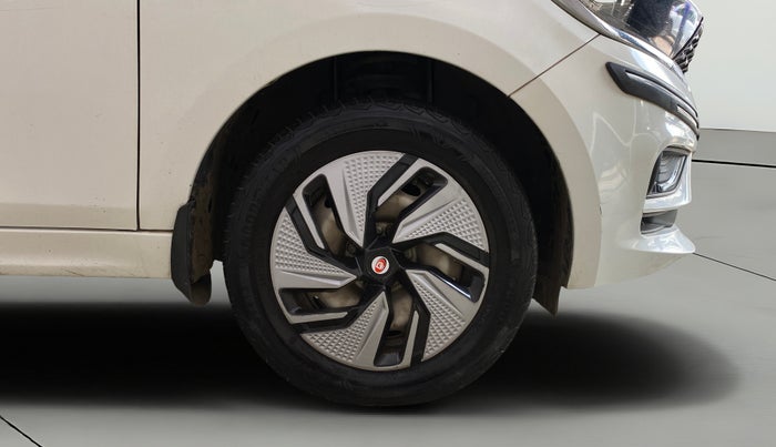 2022 Tata Tiago XM CNG, CNG, Manual, 45,892 km, Right Front Wheel