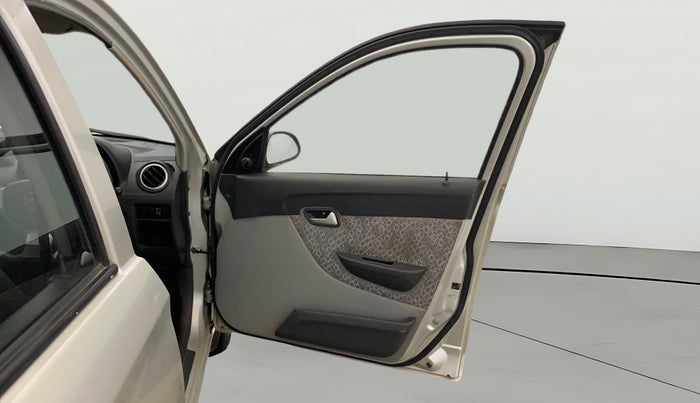 2018 Maruti Alto 800 LXI, Petrol, Manual, 82,119 km, RHS Front Door